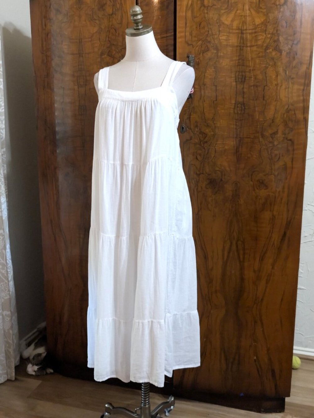 NWT Rails Amaya Tiered Linen Blend Midi Dress S Bright White Breezy Feminine - Picture 3 of 9